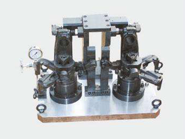 汽车转向节加工夹具